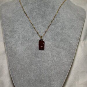 Brown Polished Stone Pendant Necklace – Gold Chain